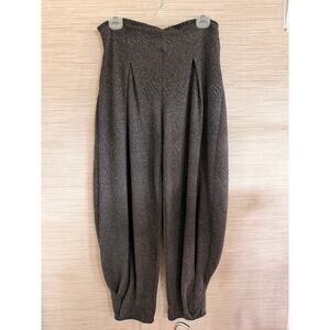 Bella Blue Women's textured pleated wide leg pant size M